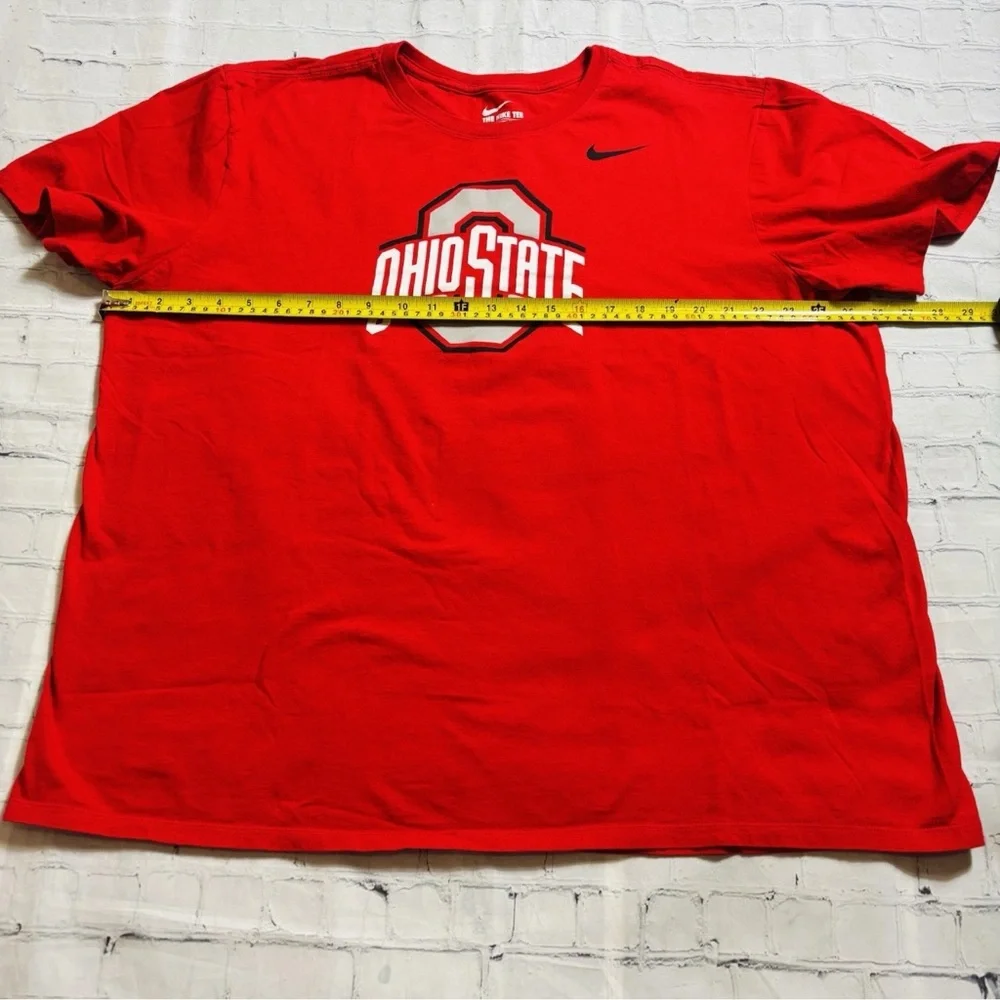 The Nike Tee Ohio State Buckeyes Shirt Mens XXL Red Short Sleeve Athletic Cut